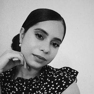 Meet your Posher, Maria esther